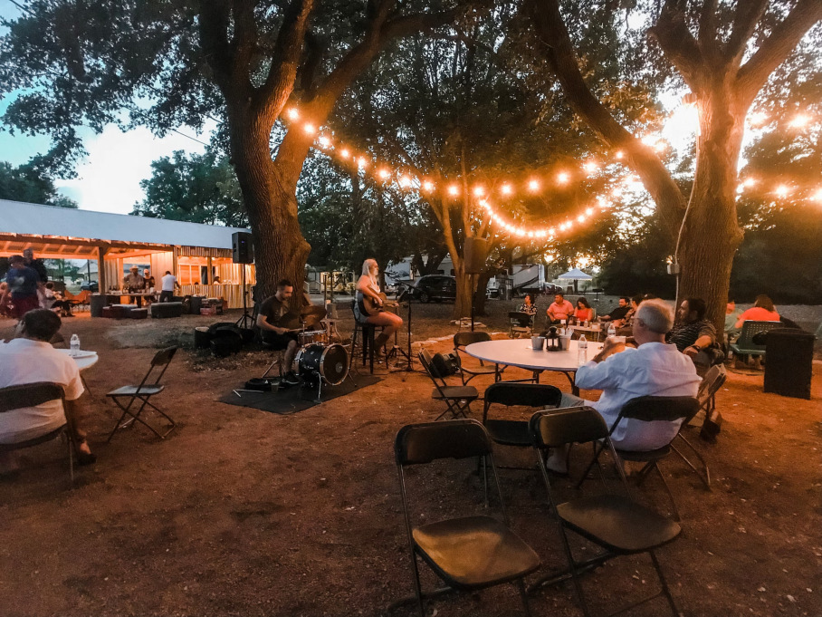 Live music evening at The Barn